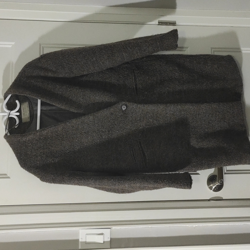 Zara coat size M